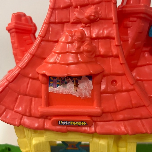 Fisher-Price Little People Disney Princess Belle's Caring House Playset - Picture 2 of 8